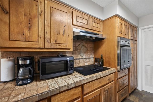 8204 Starnes Road, North Richland Hills, TX 76182