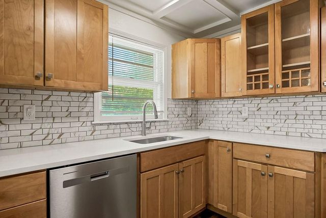 6404 E 133rd Terrace, Grandview, MO 64030