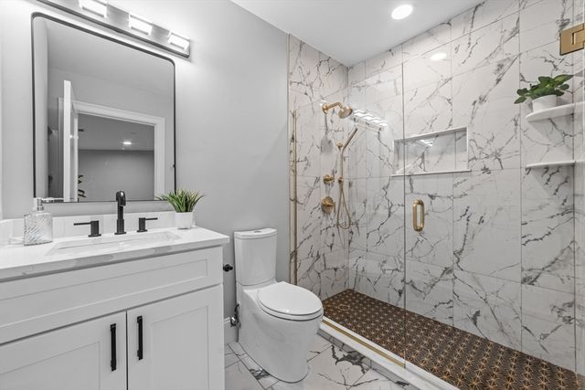 30 Dighton 4, Boston, MA 02135