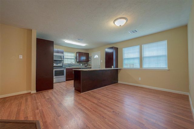 3505 Mount Pleasant Street, Houston, TX 77021