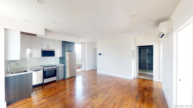 138-28 Queens Boulevard 7A, Briarwood, NY 11435