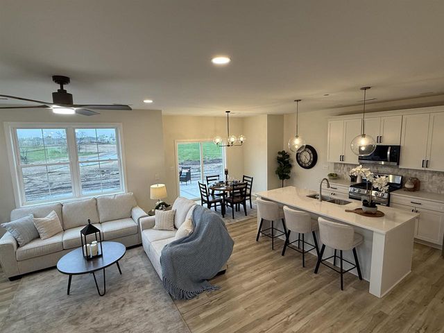3166 S Bartells Drive, Beloit, WI 53511