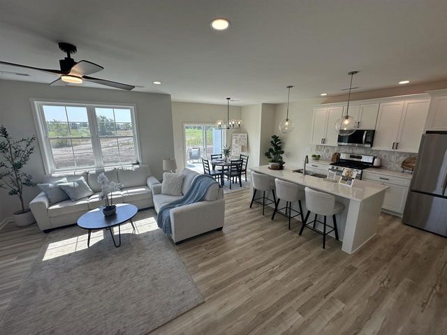 3166 S Bartells Drive, Beloit, WI 53511