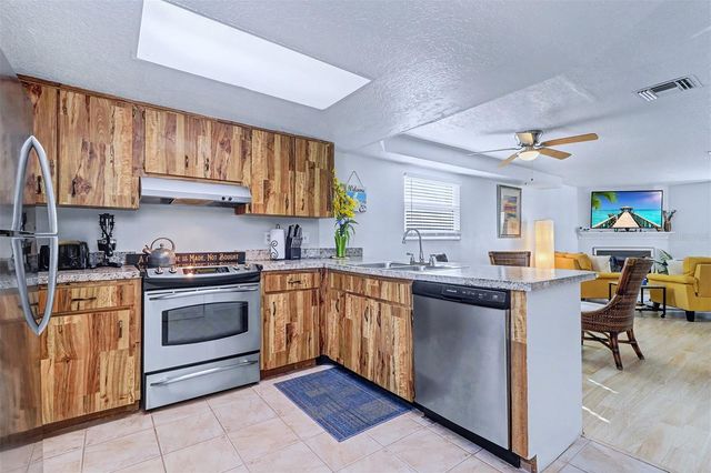 700 2ND STREET B, Indian Rocks Beach, FL 33785