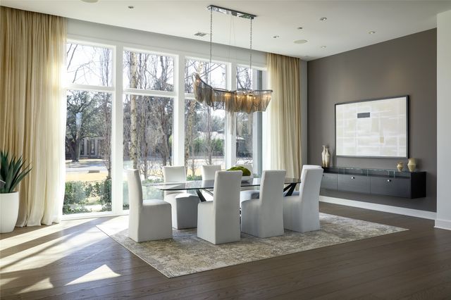 11565 E Ricks Circle, Dallas, TX 75230