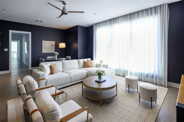 11565 E Ricks Circle, Dallas, TX 75230