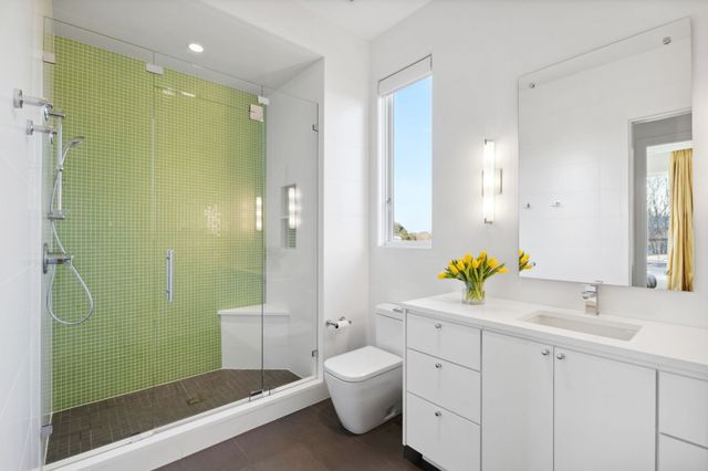 11565 E Ricks Circle, Dallas, TX 75230