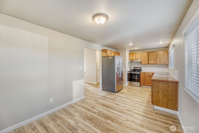 6110 167th Place SW, Lynnwood, WA 98037