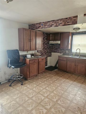 211 Judith Lane, Cahokia, IL 62206