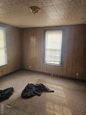 211 Judith Lane, Cahokia, IL 62206