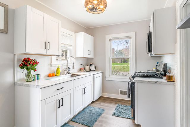 453 Chestnut Street, Valparaiso, IN 46385