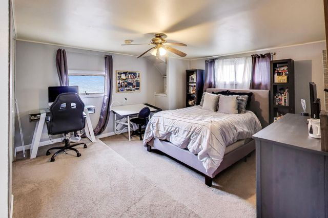 453 Chestnut Street, Valparaiso, IN 46385
