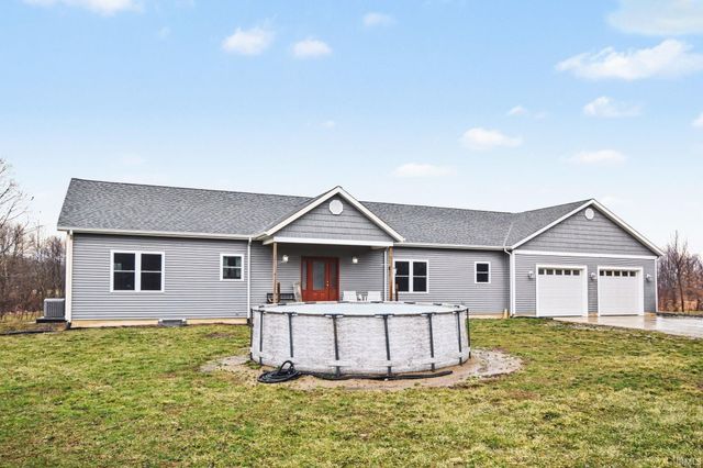 68680 Lake Trail, Bremen, IN 46506