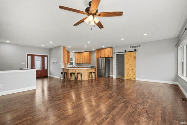 68680 Lake Trail, Bremen, IN 46506