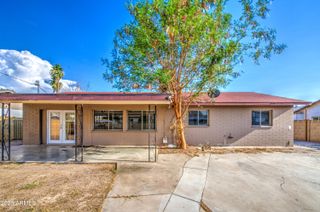 7922 W EARLL Drive, Phoenix, AZ 85033