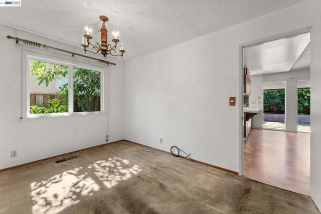 5359 Pecan Blossom Dr, San Jose, CA 95123