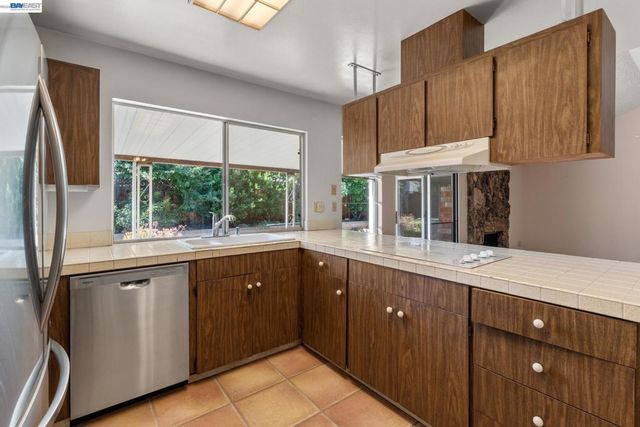 5359 Pecan Blossom Dr, San Jose, CA 95123