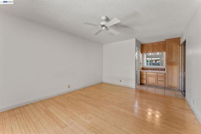 5359 Pecan Blossom Dr, San Jose, CA 95123