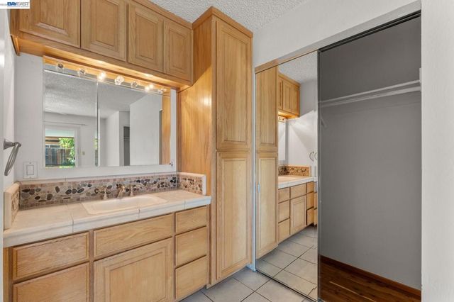 5359 Pecan Blossom Dr, San Jose, CA 95123