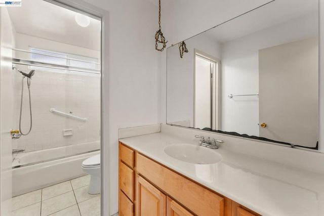 5359 Pecan Blossom Dr, San Jose, CA 95123