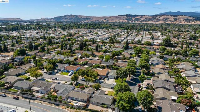 5359 Pecan Blossom Dr, San Jose, CA 95123