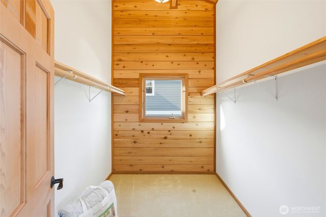 1051 Lightning Way, Camano Island, WA 98282