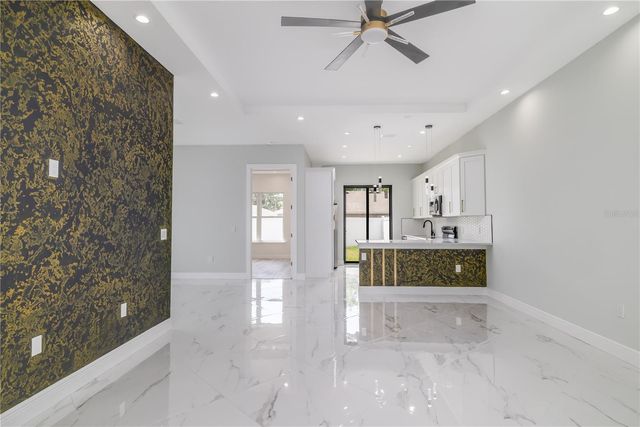 20 PINE HILL LANE, Palm Coast, FL 32164