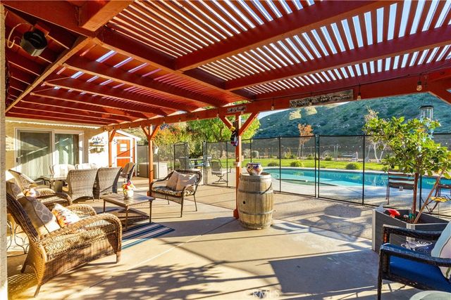 2862 Calmgarden Road, Acton, CA 93510