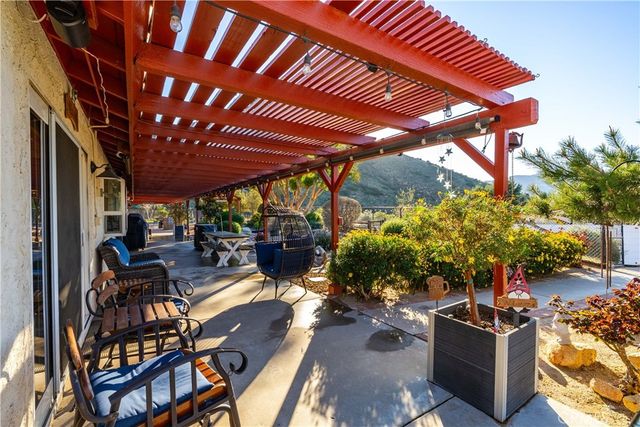 2862 Calmgarden Road, Acton, CA 93510