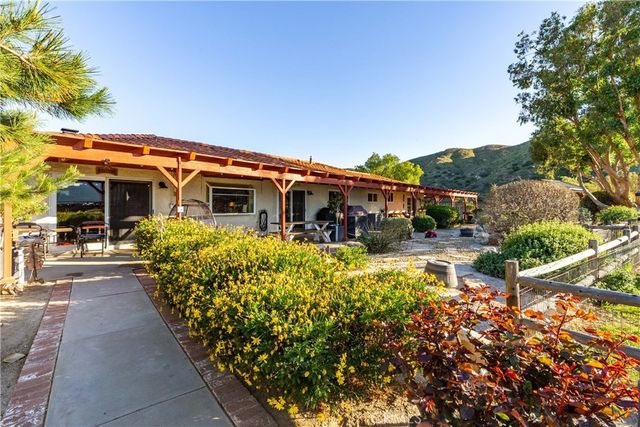 2862 Calmgarden Road, Acton, CA 93510