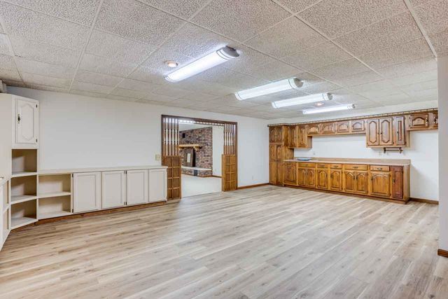 12400 E Lynne, Wichita, KS 67207