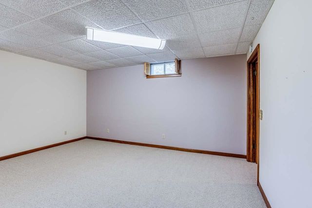 12400 E Lynne, Wichita, KS 67207