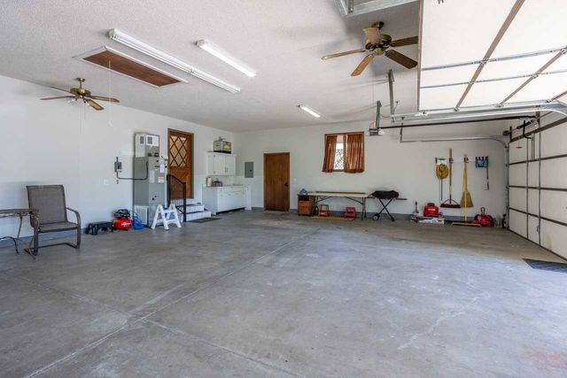 12400 E Lynne, Wichita, KS 67207