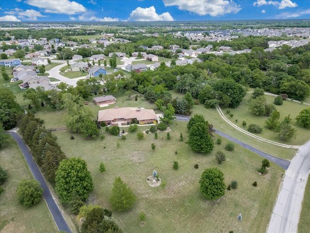 12400 E Lynne, Wichita, KS 67207