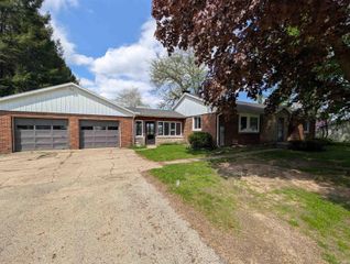 19475 County Road 146, New Paris, IN 46553