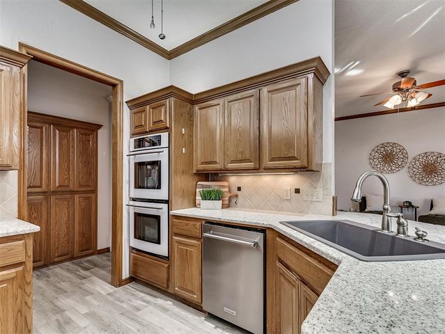 4012 Morningstar Drive, Yukon, OK 73099