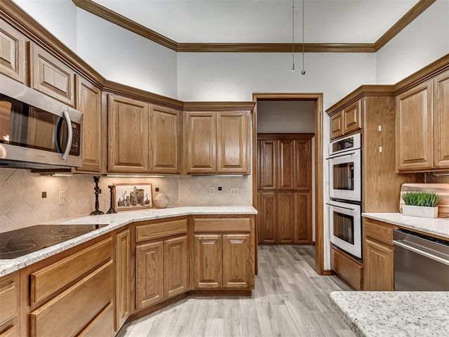 4012 Morningstar Drive, Yukon, OK 73099