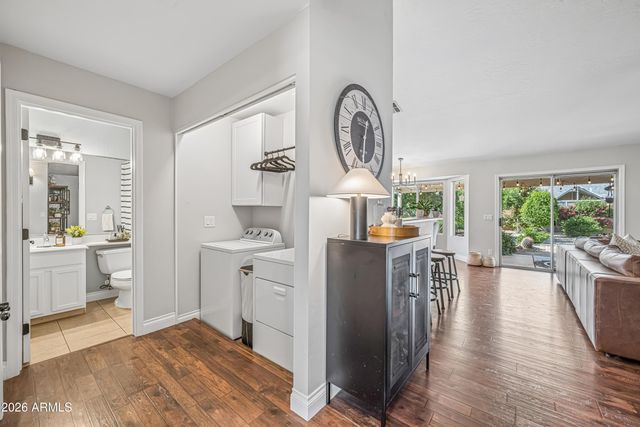 2082 E SAN TAN Court, Gilbert, AZ 85296