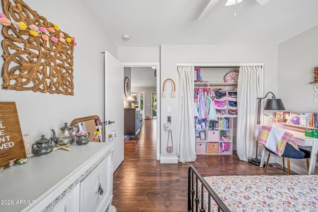 2082 E SAN TAN Court, Gilbert, AZ 85296