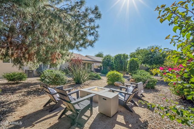 2082 E SAN TAN Court, Gilbert, AZ 85296