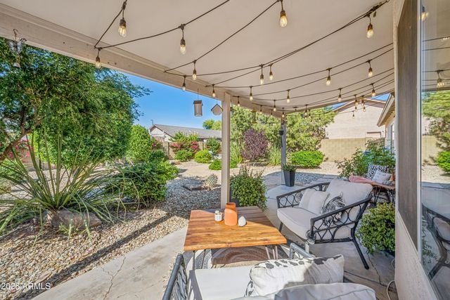 2082 E SAN TAN Court, Gilbert, AZ 85296