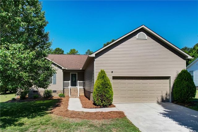 2465 Featherstone Court, Trinity, NC 27370