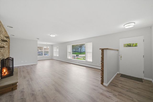 1907 Elim Avenue, Zion, IL 60099