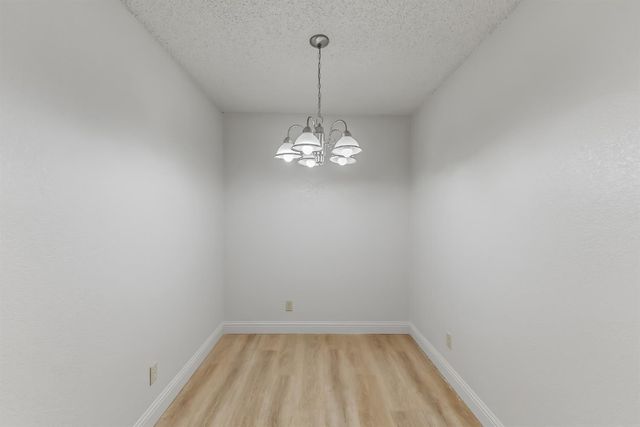129 W Atchison Street, Fresno, CA 93706