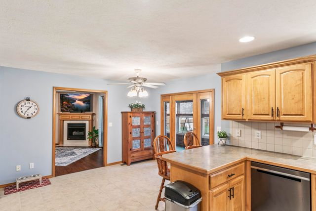 4530 S Shady Lane Court, Springfield, MO 65810