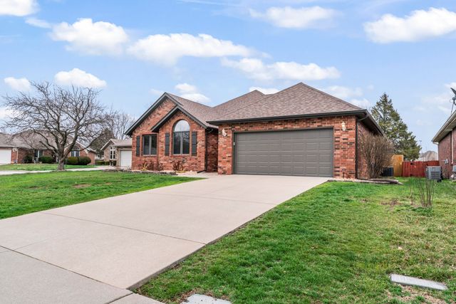 4530 S Shady Lane Court, Springfield, MO 65810