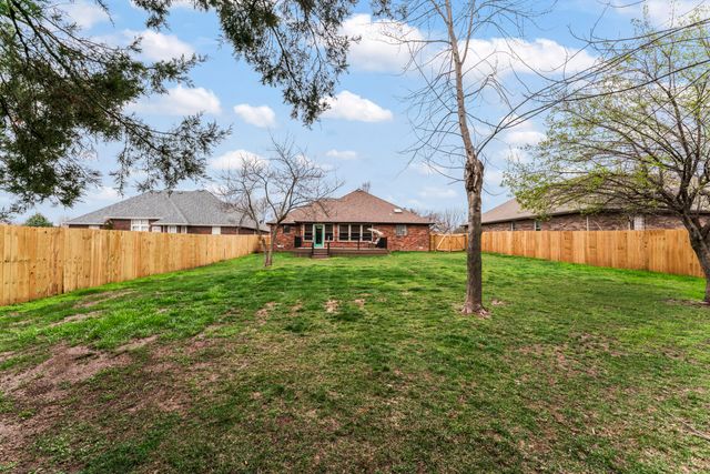 4530 S Shady Lane Court, Springfield, MO 65810