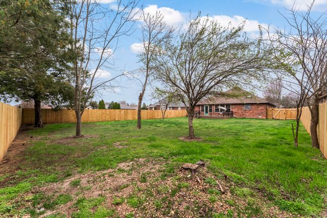 4530 S Shady Lane Court, Springfield, MO 65810