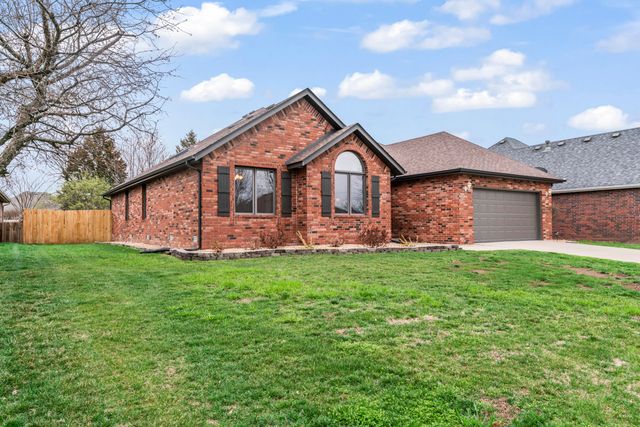 4530 S Shady Lane Court, Springfield, MO 65810