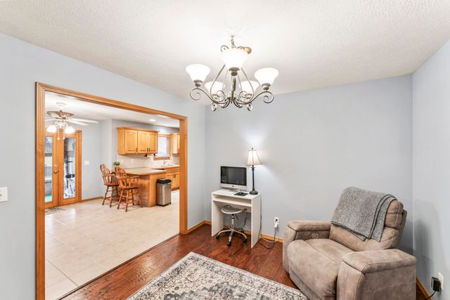 4530 S Shady Lane Court, Springfield, MO 65810